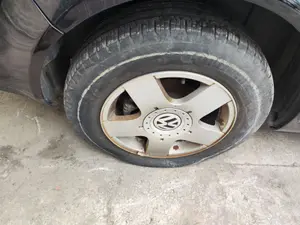 Foto de LLANTA VOLKSWAGEN BORA BERLINA (1J2)(1998) 1.9 TDI (110 CV / 81 KW)