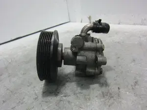 Foto de BOMBA DIRECCION VOLKSWAGEN GOLF IV BERLINA (1J1)(10.1997) 1.6 16V (105 CV / 77 KW) referencia 1J0422154B foto 4