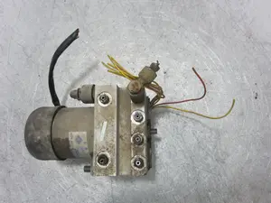 Foto de ABS FORD PROBE 2.5 V6 24V CAT (162 CV / 119 KW) referencia GA2G437A0 foto 4