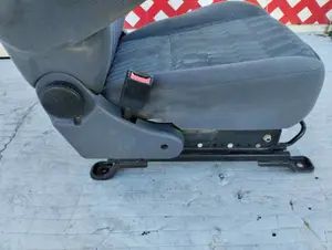 Foto de ASIENTO DELANTERO IZQUIERDO FORD TOURNEO CONNECT (TC7) 1.8 TDCi CAT (90 CV / 66 KW) referencia 0719700022 foto 11