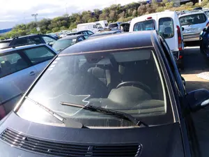 Foto de BRAZO LIMPIA DELANTERO IZQUIERDO MERCEDES-BENZ CLASE C (BM 203) BERLINA 2.2 CDI CAT (150 CV / 110 KW) referencia A2038202744