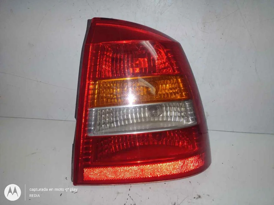 Foto de PILOTO TRASERO DERECHO OPEL ASTRA G BERLINA referencia 29058010