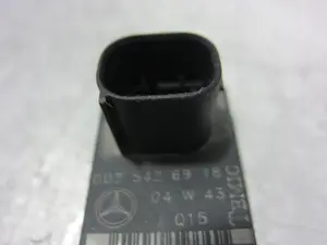 Foto de SENSOR MERCEDES-BENZ CLS (BM 219) 5.0 V8 24V CAT (306 CV / 225 KW) referencia 0025426918 foto 2