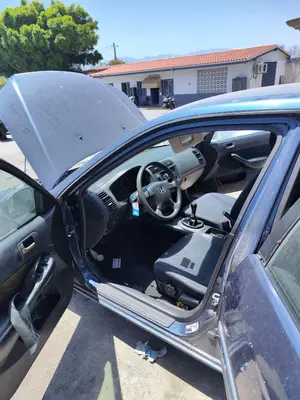 Foto de GOMAS CONTORNO PUERTA HONDA CIVIC AERODECK (MB/MC) 1.6 CAT (D 16 B 2) (116 CV / 85 KW)