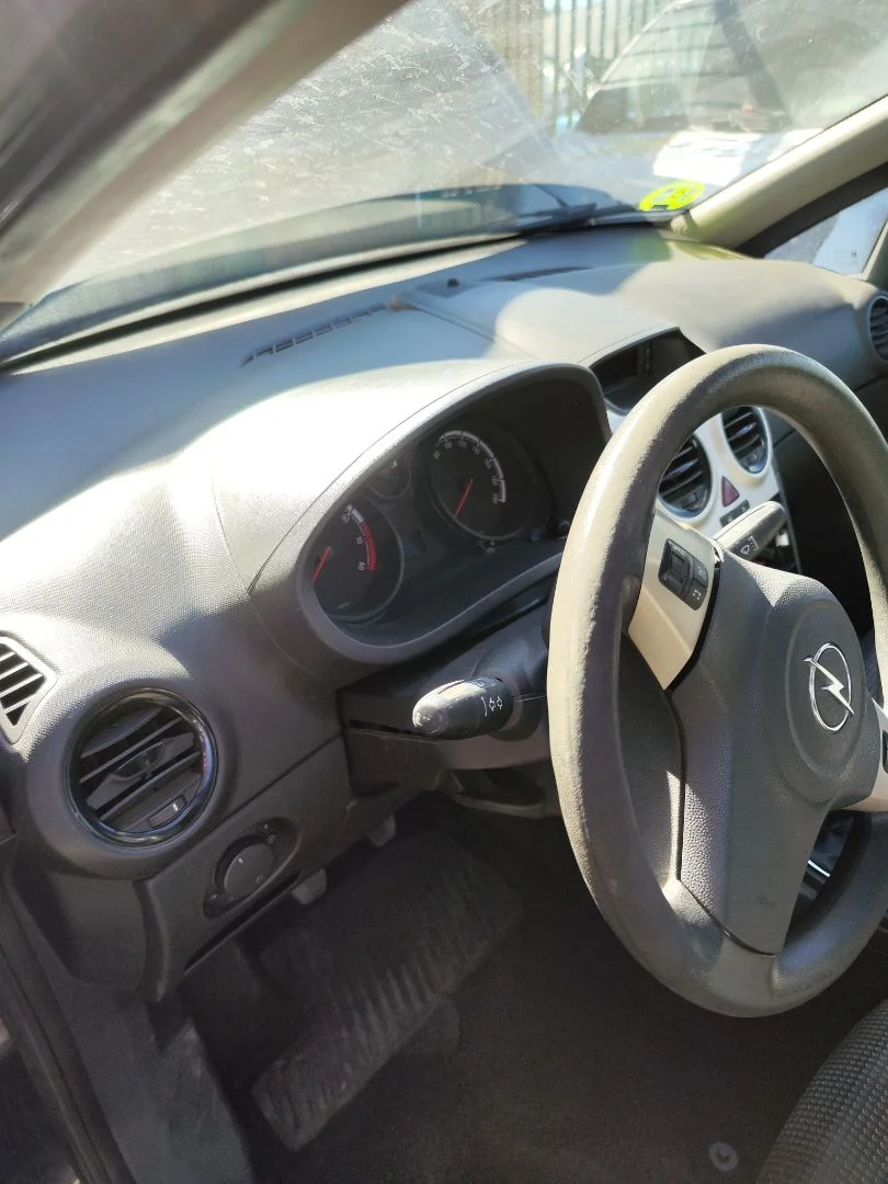 Foto de SALPICADERO OPEL CORSA D 1.2 16V CAT (Z 12 XEP / LB4) (80 CV / 59 KW)