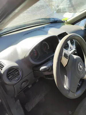 Foto de SALPICADERO OPEL CORSA D 1.2 16V CAT (Z 12 XEP / LB4) (80 CV / 59 KW)