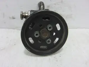 Foto de BOMBA SERVODIRECCION AUDI A3 (8L) 1.9 TDI (101 CV / 74 KW)