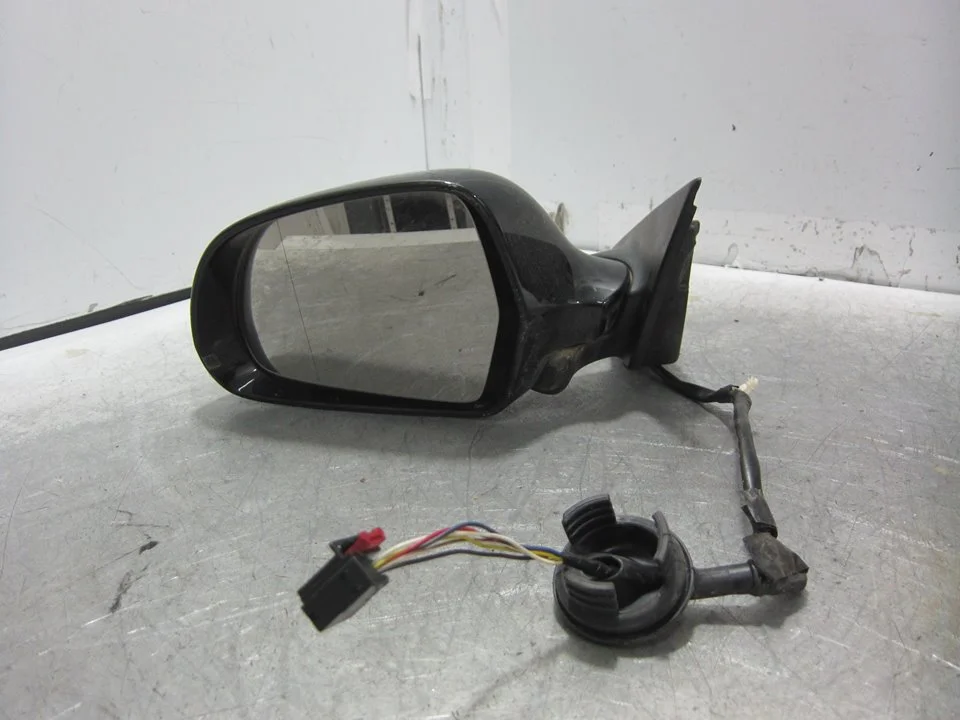 Foto de RETROVISOR IZQUIERDO AUDI A3 (8P1) referencia 481505