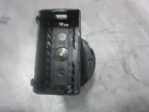 Foto de MANDO LUCES VOLKSWAGEN GOLF IV BERLINA (1J1)(10.1997) 1.9 TDI (101 CV / 74 KW) referencia 1C0941531 foto 4