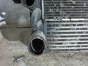 Foto de INTERCOOLER LAND ROVER RANGE ROVER SPORT 2.7 Td V6 CAT (190 CV / 140 KW) referencia ETP11709 foto 3