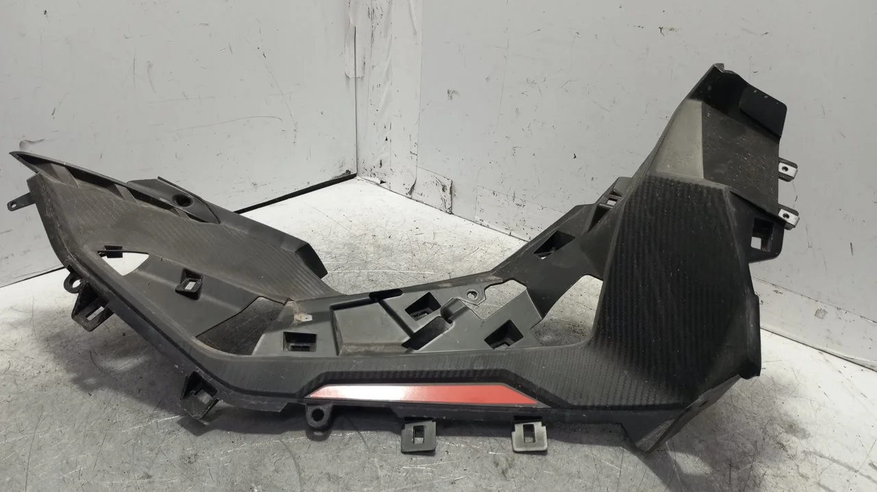 Foto de NO IDENTIFICADO APRILIA SR-GT 125 referencia 1B008125