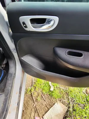 Foto de ELEVALUNAS TRASERO DERECHO PEUGEOT 307 BREAK / SW (S1)(04.2002) 2.0 16V HDi FAP CAT (RHR / DW10BTED4) (136 CV / 100 KW) referencia 9224A4
