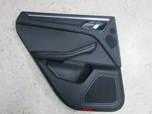 Foto de GUARNECIDO PUERTA TRASERA IZQUIERDA PORSCHE MACAN (95BA) referencia 95B867211 foto 1
