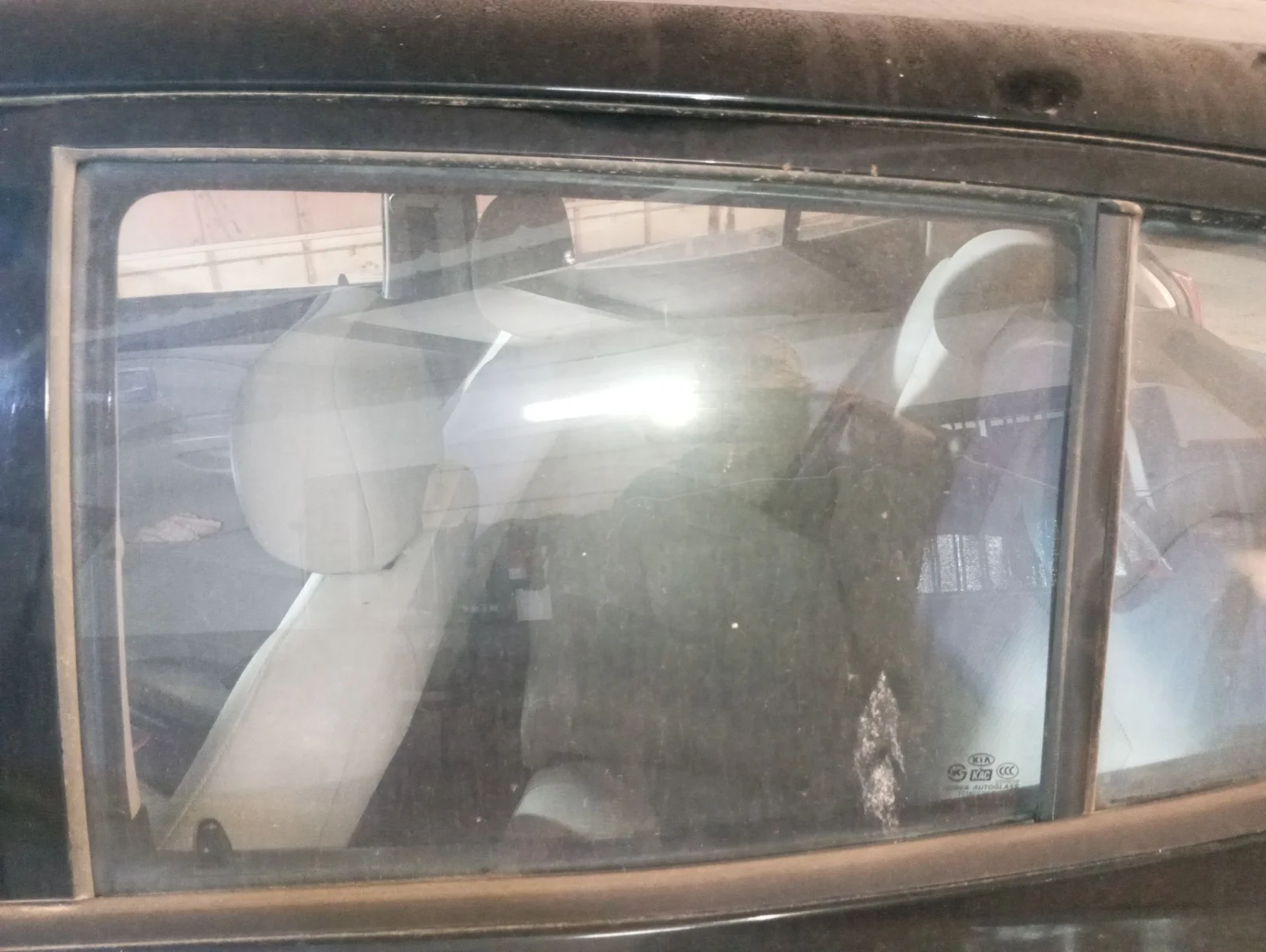 Foto de LUNA TRASERA IZQUIERDA KIA PICANTO (SA) 1.1 CAT (65 CV / 48 KW) referencia 8342107010