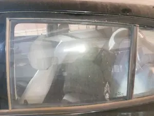 Foto de LUNA TRASERA IZQUIERDA KIA PICANTO (SA) 1.1 CAT (65 CV / 48 KW) referencia 8342107010