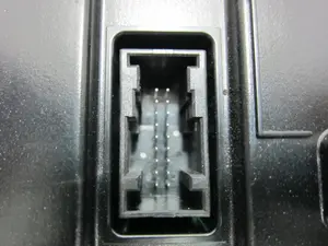 Foto de NO IDENTIFICADO RENAULT MEGANE II BERLINA 3P 1.5 dCi Diesel (101 CV / 74 KW) referencia 8200312940 foto 2