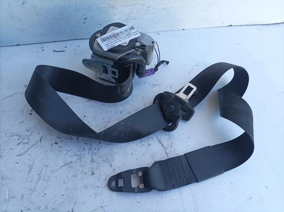Foto de CINTURON SEGURIDAD DELANTERO DERECHO AUDI A4 AVANT (8E) 2.0 16V TDI (170 CV / 125 KW) referencia 560788501