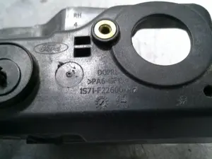 Foto de MANETA INTERIOR DELANTERA DERECHA FORD MONDEO BERLINA (GE) 2.0 16V DI TD CAT (116 CV / 85 KW) referencia 1S71F22600AF foto 3