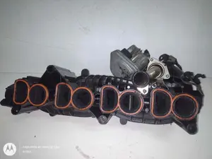 Foto de COLECTOR ADMISION BMW SERIE 1 BERLINA (E81/E87) referencia 779888511