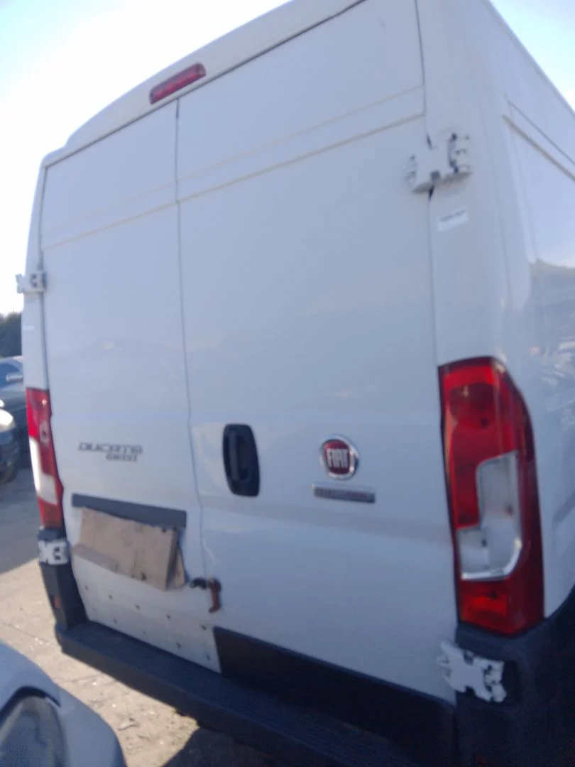 Foto de PORTON TRASERO DERECHO FIAT DUCATO 3 MAXI FURGÓN TS 35 (295) 2.3 JTD CAT (148 CV / 109 KW) referencia 53367590
