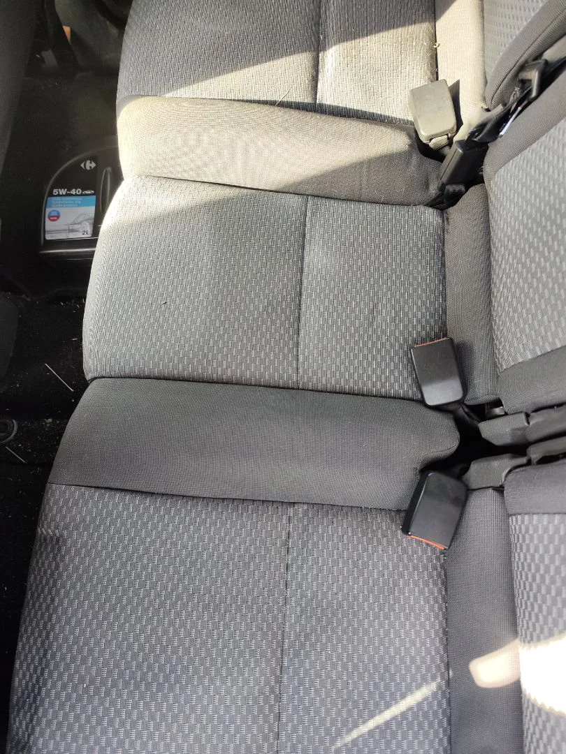 Foto de ASIENTO TRASERO MEDIO FORD FOCUS C-MAX (CAP)(2003) 1.6 TDCi CAT (109 CV / 80 KW)
