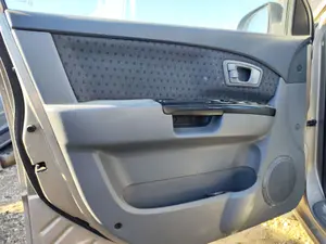 Foto de GUARNECIDO PUERTA DELANTERA IZQUIERDA KIA CARENS (RS) 1.8 16V CAT (126 CV / 93 KW)