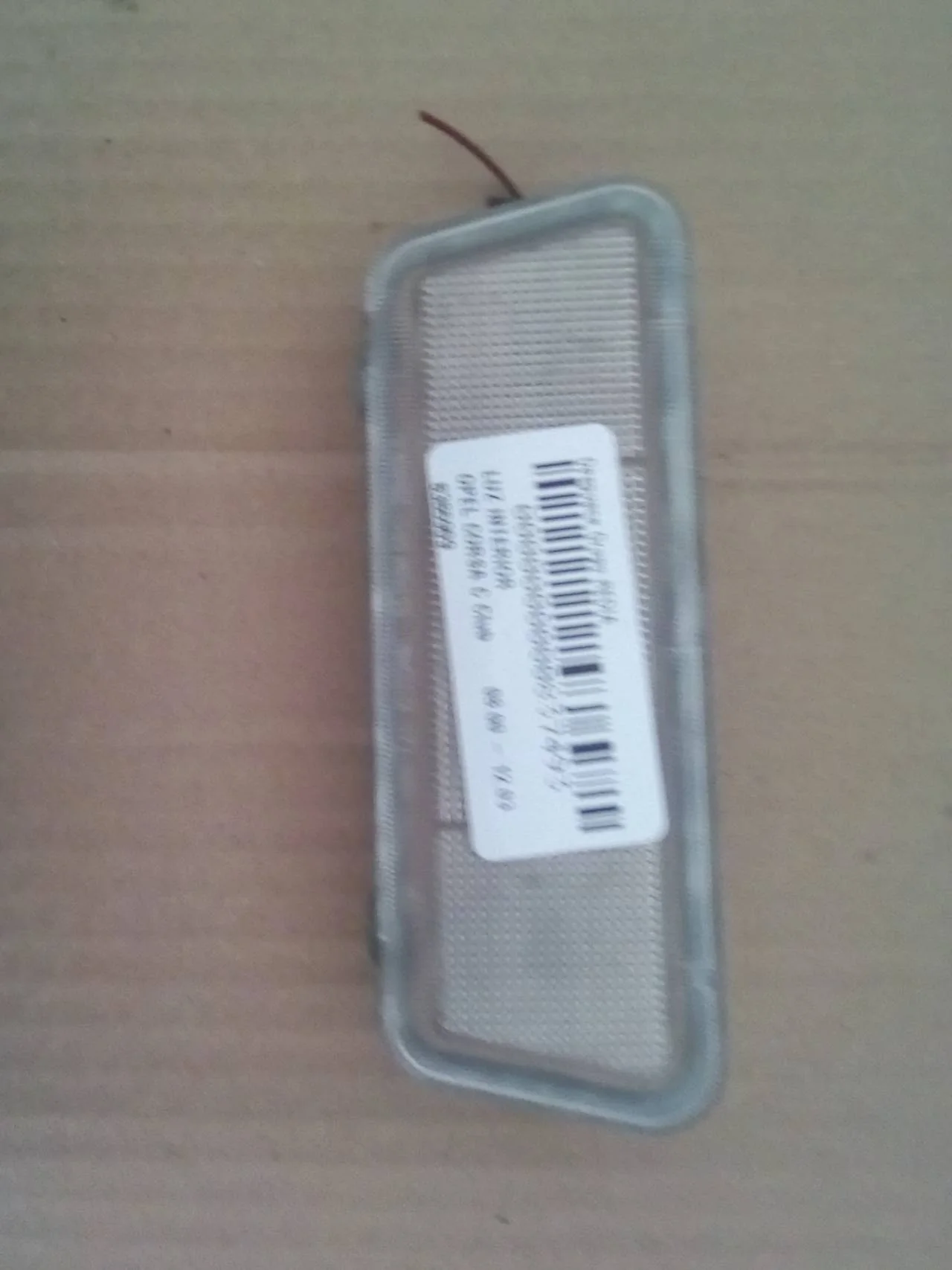 Foto de LUZ INTERIOR OPEL CORSA C 1.2 16V CAT (Z 12 XE / LW4) (75 CV / 55 KW) referencia 8386909