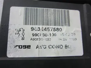 Foto de MOTOR ELEVALUNAS DELANTERO IZQUIERDO PEUGEOT 307 (S1)(04.2001) 2.0 HDi FAP CAT (107 CV / 79 KW) referencia 9634457580