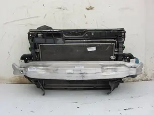 Foto de PANEL FRONTAL AUDI A6 BERLINA (4F2) 4.2 V8 40V (335 CV / 246 KW) referencia 1857769007