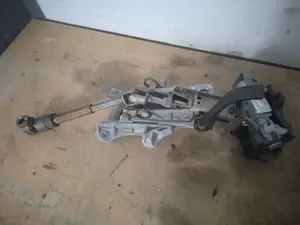 Foto de COLUMNA DIRECCION FORD FOCUS BERLINA (CEW) 1.0 EcoBoost CAT (125 CV / 92 KW) referencia BV6N3C529EB foto 4