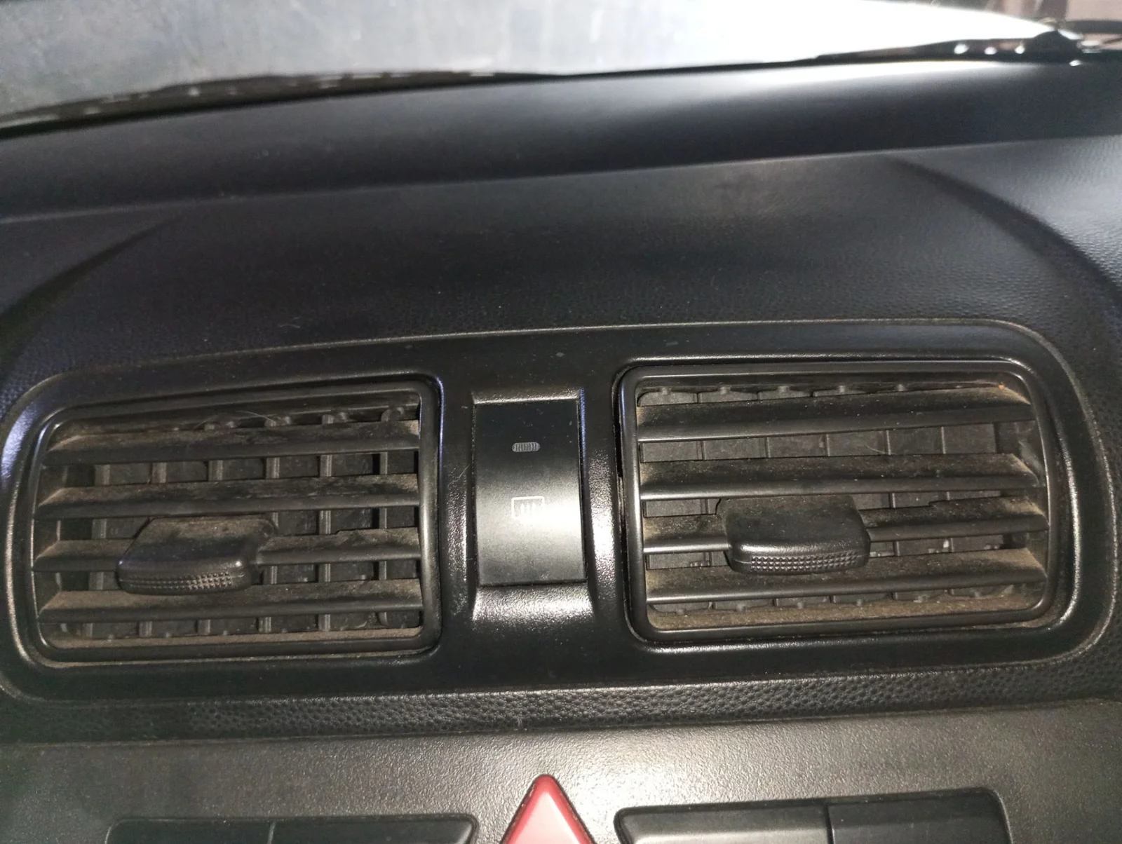 Foto de NO IDENTIFICADO KIA PICANTO (SA) 1.1 CAT (65 CV / 48 KW) referencia 9741007000HU