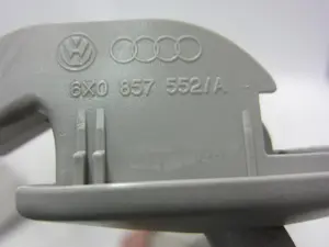 Foto de PARASOL DERECHO SEAT LEON (1M1) 1.9 TDI (110 CV / 81 KW) referencia 6X0857552A foto 3