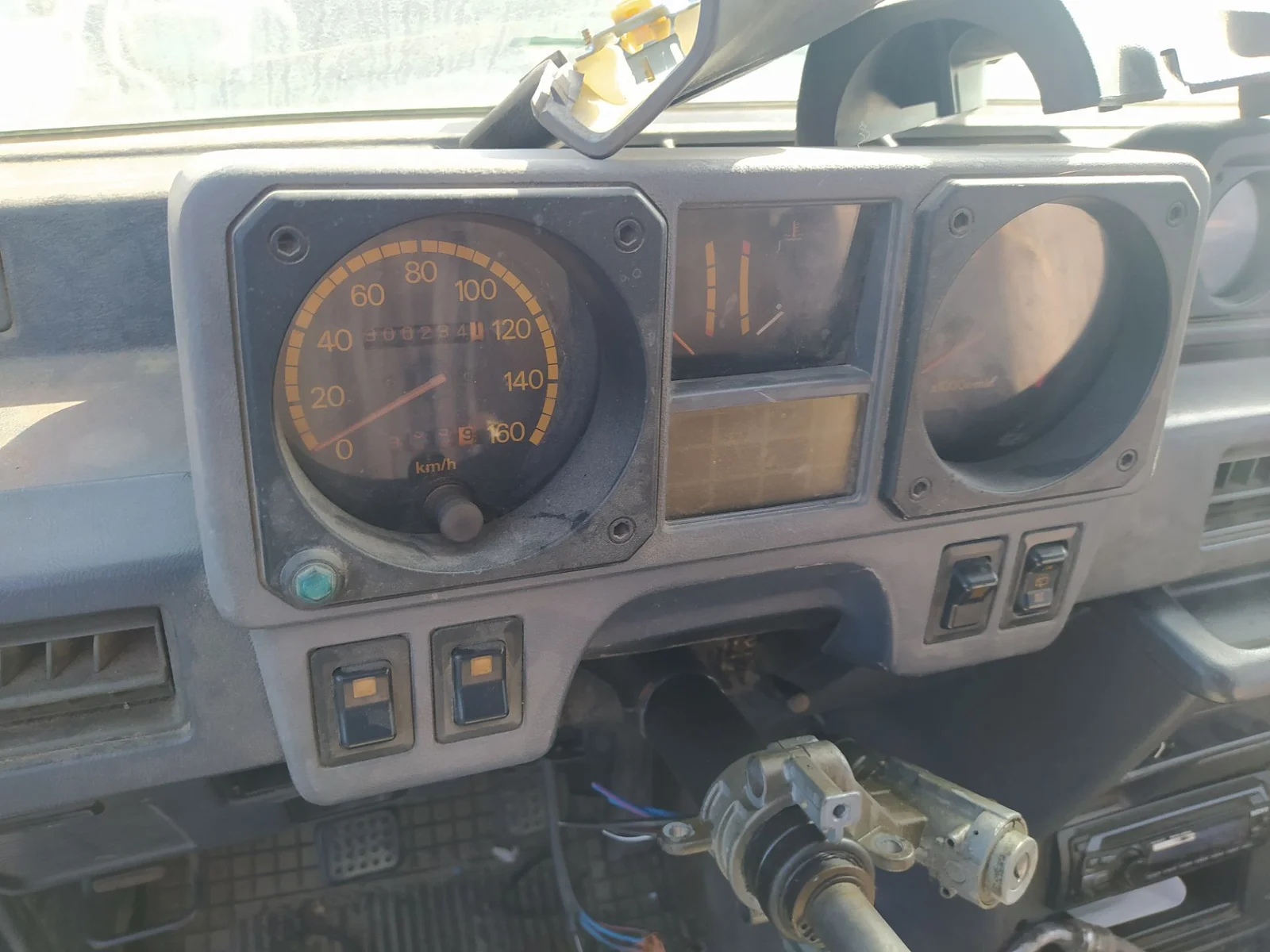 Foto de COLUMNA DIRECCION MITSUBISHI MONTERO (V20/V40) 2.5 Turbodiesel (99 CV / 73 KW)