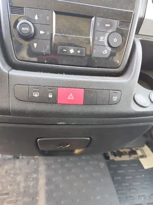 Foto de WARNING FIAT DUCATO 3 MAXI FURGÓN TS 35 (295) 2.3 JTD CAT (148 CV / 109 KW) referencia 0046342659