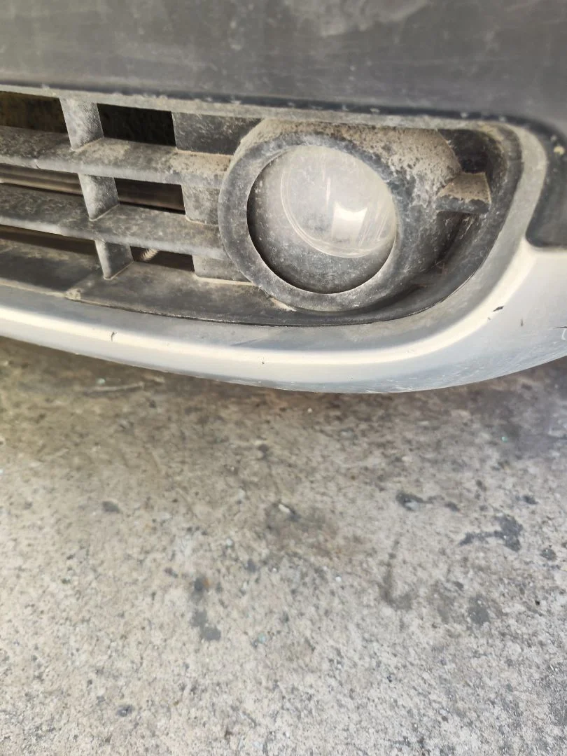 Foto de FARO ANTINIEBLA IZQUIERDO RENAULT SCENIC II 1.5 dCi Diesel (101 CV / 74 KW) referencia 8200074008