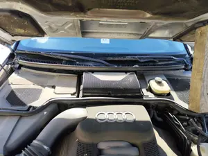 Foto de TORPEDO AUDI A8 (D2) 4.2 V8 40V (310 CV / 228 KW)
