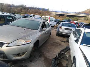 Foto de PUERTA DELANTERA IZQUIERDA FORD MONDEO BERLINA (CA2) 1.8 TDCi CAT (125 CV / 92 KW) referencia 1778162