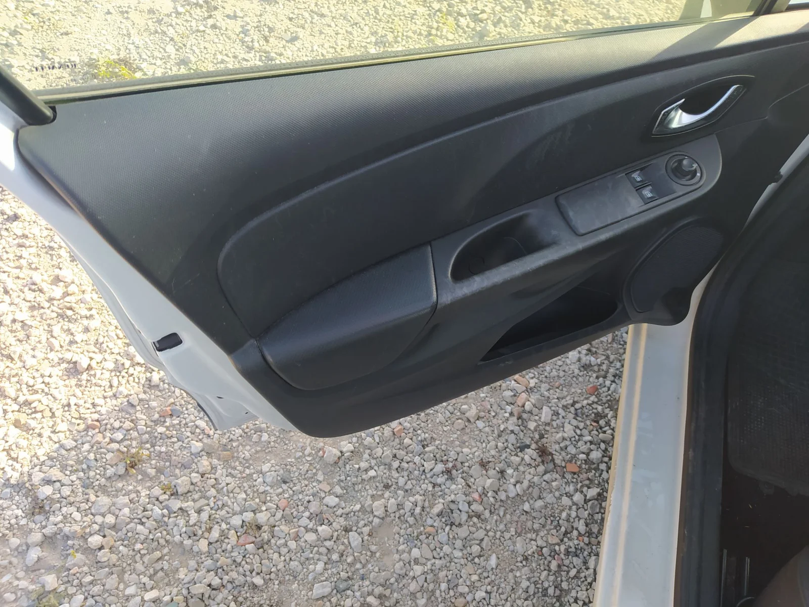 Foto de MANDO ELEVALUNAS DELANTERO IZQUIERDO RENAULT CLIO IV 1.2 16V (73 CV / 54 KW)