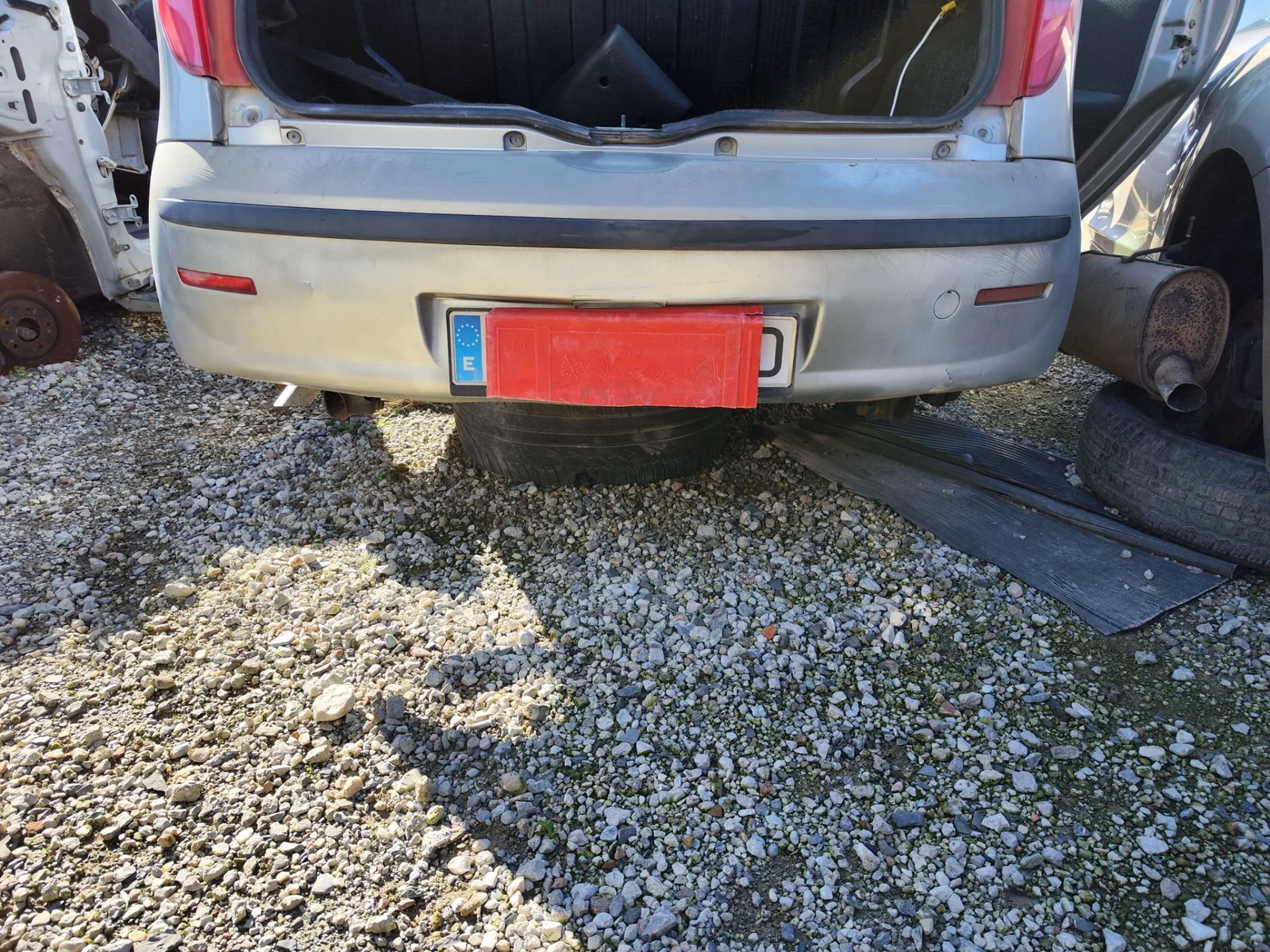 Foto de PARAGOLPES TRASERO FIAT II PUNTO (188) BERLINA 1.3 JTD CAT (69 CV / 51 KW)