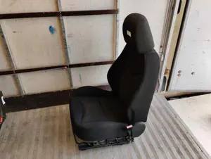 Foto de ASIENTO DELANTERO DERECHO PEUGEOT 308 SW 1.6 HDi FAP (112 CV / 82 KW) foto 8