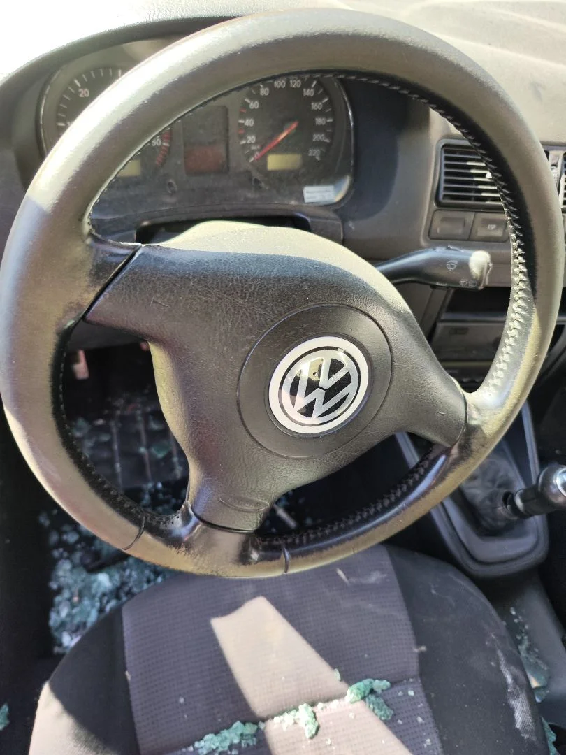 Foto de AIRBAG DELANTERO IZQUIERDO VOLKSWAGEN GOLF IV BERLINA (1J1)(10.1997) 1.9 TDI (90 CV / 66 KW)