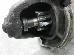 Foto de MOTOR ARRANQUE FORD ESCORT BERL./TURNIER 1.6 16V CAT (90 CV / 66 KW) referencia 0001107016 foto 6