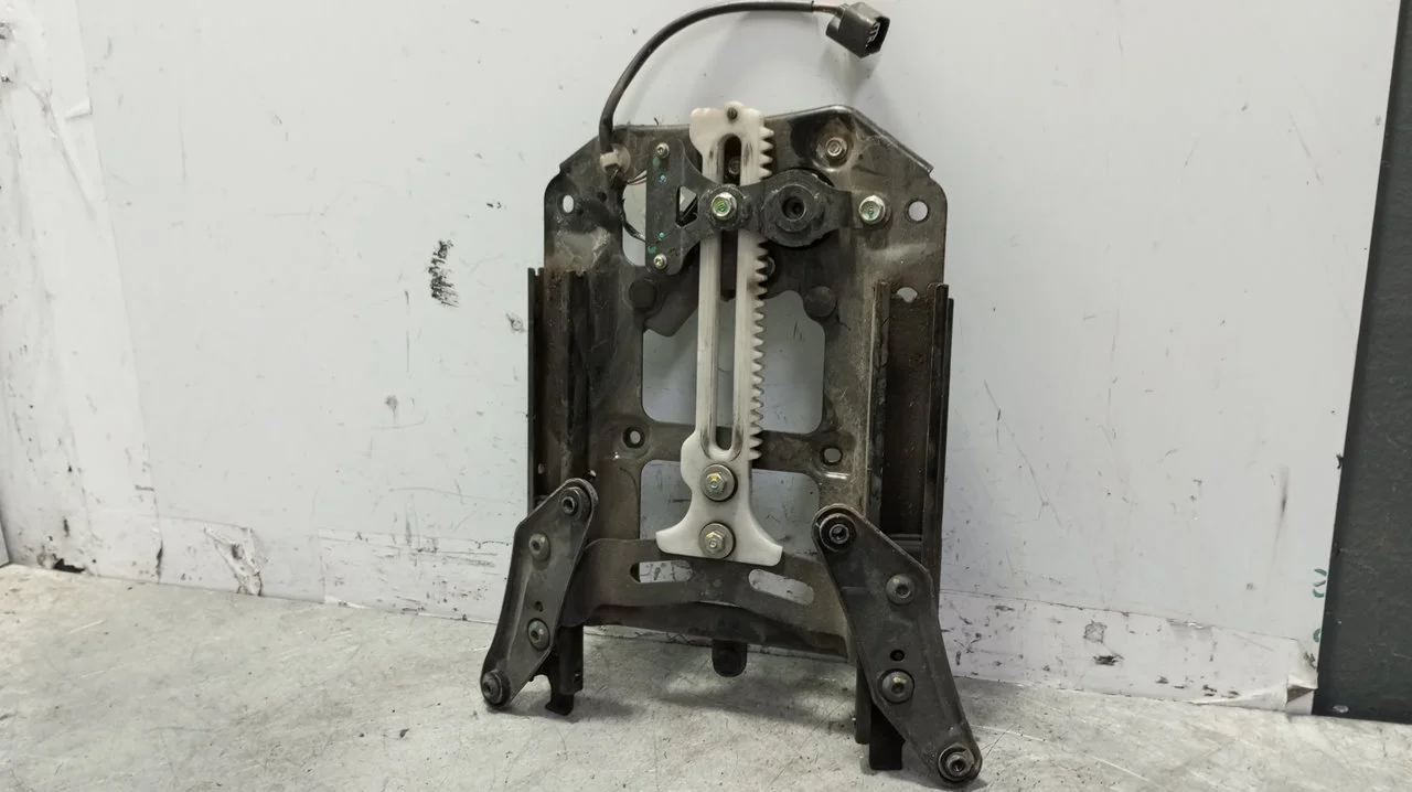Foto de NO IDENTIFICADO HONDA FORZA NSS 125 125 cm3 - 11 kW (15 CV / 11 KW) referencia 38420-K0BA