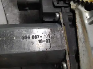 Foto de ELEVALUNAS DELANTERO DERECHO OPEL ZAFIRA B 1.7 16V CDTI (110 CV / 81 KW) referencia 994887101 foto 4