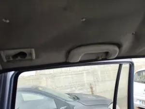Foto de ASIDERO TECHO TRASERO DERECHO OPEL ZAFIRA A 2.0 DTI (101 CV / 74 KW)