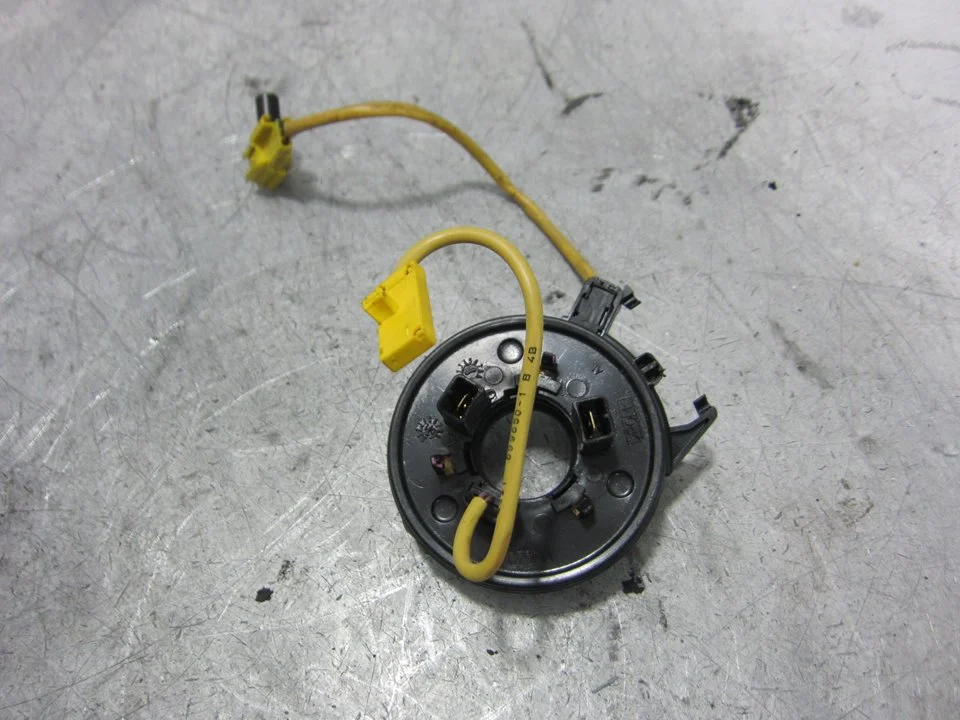Foto de ANILLO AIRBAG FORD FIESTA BERLINA (DX) 1.3 CAT (60 CV / 44 KW) referencia YS6T14A664AB