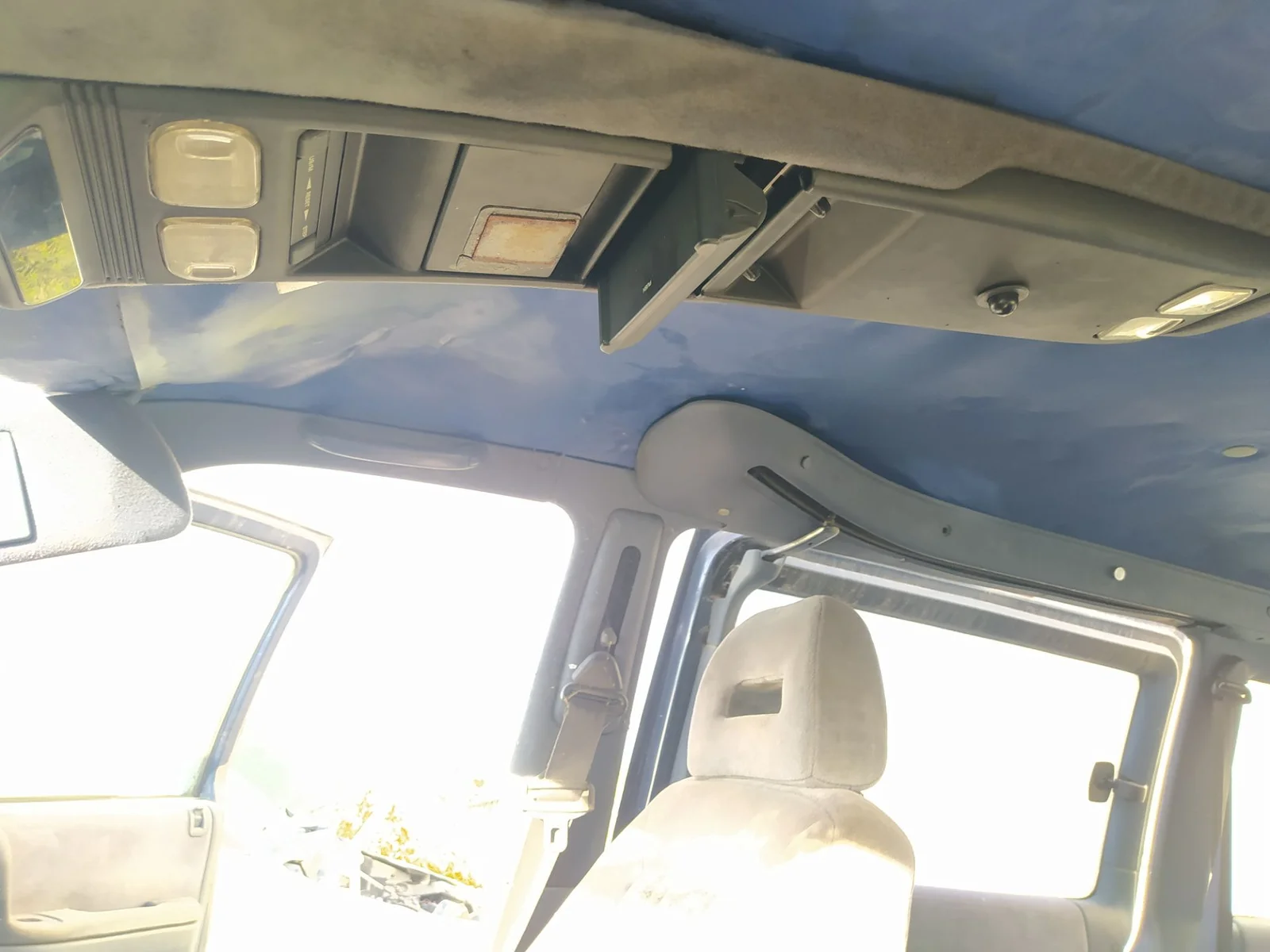 Foto de ASIDERO TECHO DELANTERO DERECHO CHRYSLER VOYAGER GS 2.5 Turbodiesel (116 CV / 85 KW)