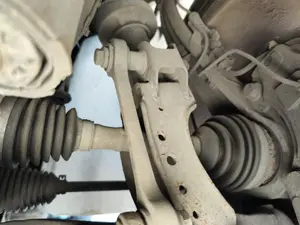 Foto de TRANSMISION DELANTERA IZQUIERDA VOLKSWAGEN TOUAREG (7L6) 4.2 V8 32V FSI (350 CV / 257 KW)
