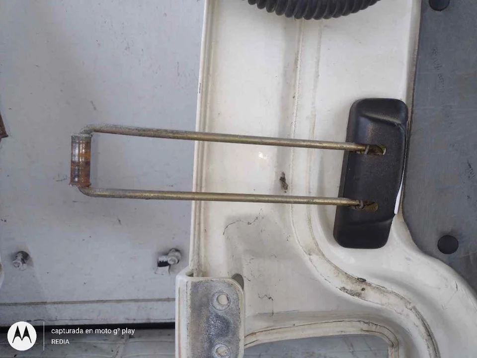 Foto de NO IDENTIFICADO VOLKSWAGEN T4 TRANSPORTER BUS 1.9 Turbodiesel CAT (ABL) (68 CV / 50 KW)