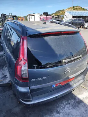 Foto de PORTON TRASERO CITROEN GRAND C4 PICASSO 1.6 16V HDi FAP (109 CV / 80 KW) foto 2